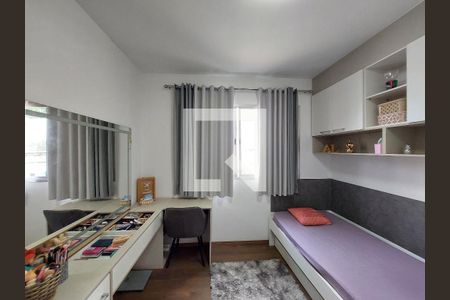 Casa à venda com 255m², 3 quartos e 8 vagasQuarto 2