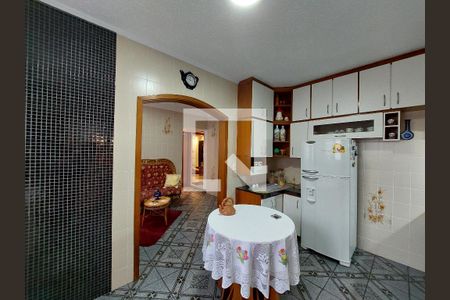 Casa à venda com 255m², 3 quartos e 8 vagasCozinha