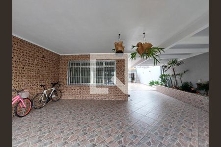 Casa à venda com 255m², 3 quartos e 8 vagasGaragem