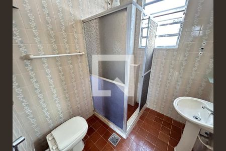 Banheiro de casa para alugar com 2 quartos, 80m² em Todos Os Santos, Rio de Janeiro