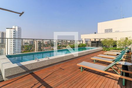 Studio à venda com 22m², 1 quarto e sem vaga Studio à venda com 22m², 1 quarto e sem vagaÁrea comum - Piscina