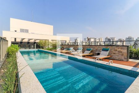 Studio à venda com 22m², 1 quarto e sem vaga Studio à venda com 22m², 1 quarto e sem vagaÁrea comum - Piscina