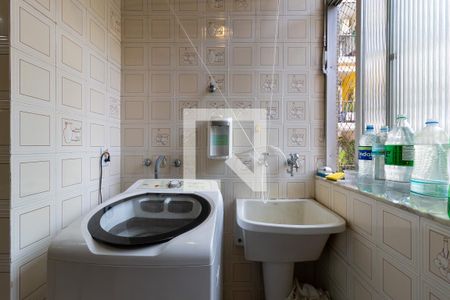 Apartamento à venda com 85m², 2 quartos e 1 vagaÁrea de Serviço