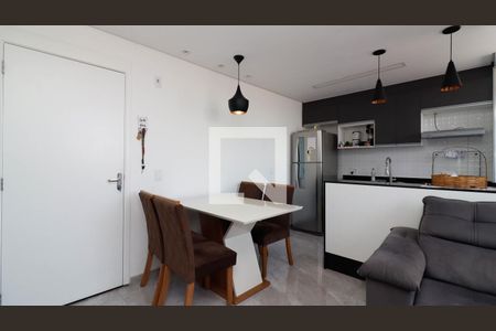 Sala de apartamento à venda com 2 quartos, 42m² em Vila Nhocune, São Paulo
