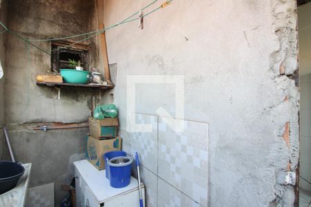 Casa à venda com 218m², 4 quartos e 1 vaga Casa à venda com 218m², 4 quartos e 1 vagaCasa 2 - Área de serviço