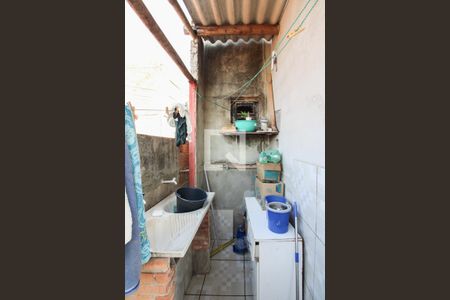 Casa à venda com 218m², 4 quartos e 1 vaga Casa à venda com 218m², 4 quartos e 1 vagaCasa 2 - Área de serviço