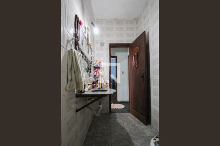 Casa à venda com 218m², 4 quartos e 1 vaga Casa à venda com 218m², 4 quartos e 1 vagaBanheiro