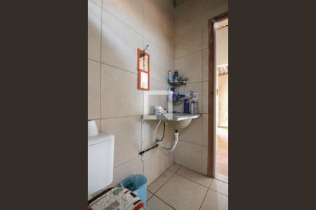 Casa à venda com 218m², 4 quartos e 1 vaga Casa à venda com 218m², 4 quartos e 1 vagaCasa 2 - Banheiro