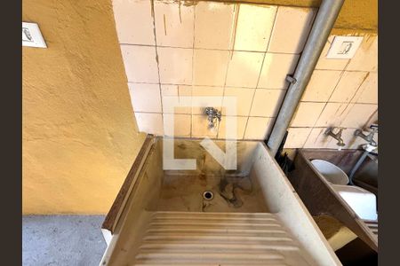 Apartamento para alugar com 70m², 2 quartos e 1 vaga Apartamento para alugar com 70m², 2 quartos e 1 vagaÁrea de Serviço