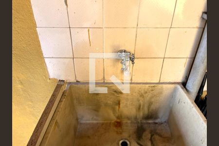 Apartamento para alugar com 70m², 2 quartos e 1 vaga Apartamento para alugar com 70m², 2 quartos e 1 vagaÁrea de Serviço