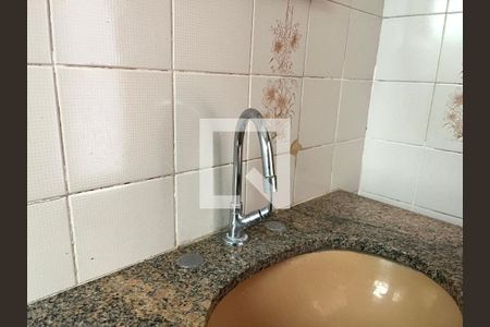 Apartamento para alugar com 70m², 2 quartos e 1 vaga Apartamento para alugar com 70m², 2 quartos e 1 vagaBanheiro