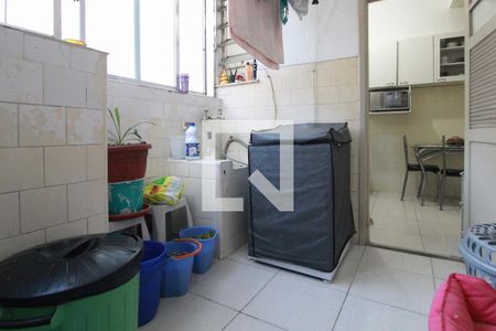 Apartamento à venda com 107m², 3 quartos e 1 vaga Apartamento à venda com 107m², 3 quartos e 1 vagaÁrea de serviço