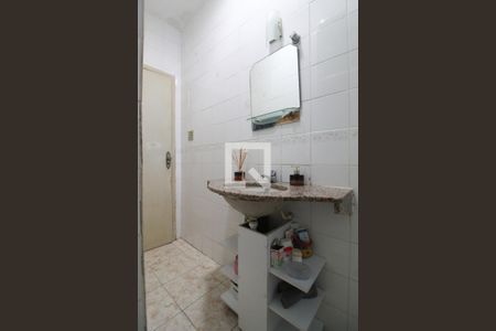 Apartamento à venda com 107m², 3 quartos e 1 vaga Apartamento à venda com 107m², 3 quartos e 1 vagaBanheiro social 2