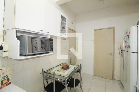 Apartamento à venda com 107m², 3 quartos e 1 vaga Apartamento à venda com 107m², 3 quartos e 1 vagaCozinha