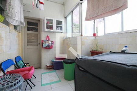 Apartamento à venda com 107m², 3 quartos e 1 vaga Apartamento à venda com 107m², 3 quartos e 1 vagaCozinha