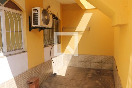 Casa para alugar com 62m², 2 quartos e 1 vagaÁrea comum