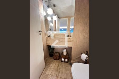 Apartamento para alugar com 220m², 4 quartos e 4 vagas Apartamento para alugar com 220m², 4 quartos e 4 vagasLavabo