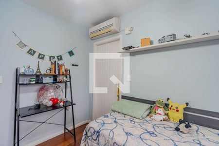 Casa de condomínio à venda com 212m², 3 quartos e 2 vagasQuarto 2