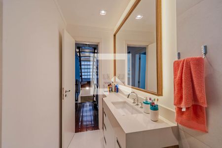 Casa de condomínio à venda com 212m², 3 quartos e 2 vagasBanheiro