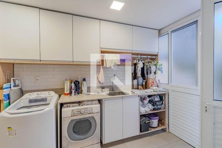 Casa de condomínio à venda com 212m², 3 quartos e 2 vagasÁrea de Serviço