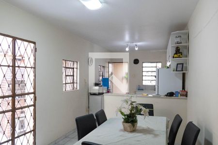 Casa à venda com 182m², 2 quartos e 1 vaga Casa à venda com 182m², 2 quartos e 1 vagaCozinha