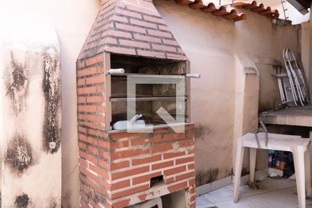 Casa à venda com 182m², 2 quartos e 1 vaga Casa à venda com 182m², 2 quartos e 1 vagaChurrasqueira