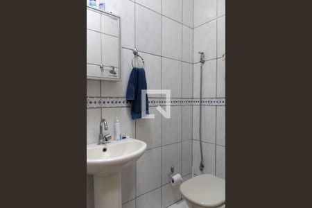 Casa à venda com 182m², 2 quartos e 1 vaga Casa à venda com 182m², 2 quartos e 1 vagaBanheiro