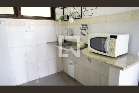 Cozinha de apartamento para alugar com 2 quartos, 45m² em Anil, Rio de Janeiro