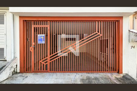 Casa à venda com 140m², 4 quartos e 2 vagasFachada