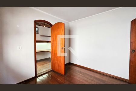 Casa à venda com 140m², 4 quartos e 2 vagasQuarto 2