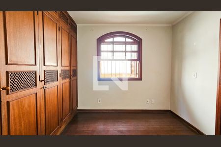 Casa à venda com 140m², 4 quartos e 2 vagasQuarto 2