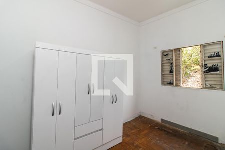 Quarto 2 de casa para alugar com 2 quartos, 500m² em Vila Nhocuné, São Paulo