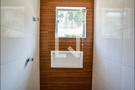 Casa à venda com 83m², 3 quartos e 2 vagas Casa à venda com 83m², 3 quartos e 2 vagasBanheiro da Suíte