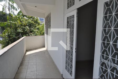 Apartamento à venda com 200m², 4 quartos e 1 vagaVaranda