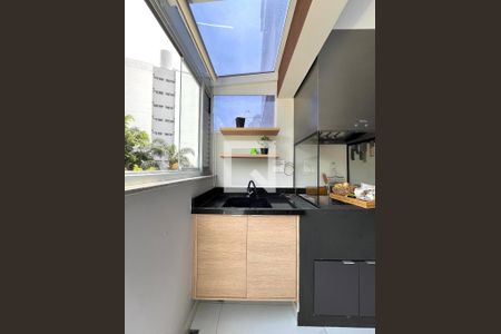 Apartamento à venda com 100m², 2 quartos e 1 vagaÁrea de Serviço