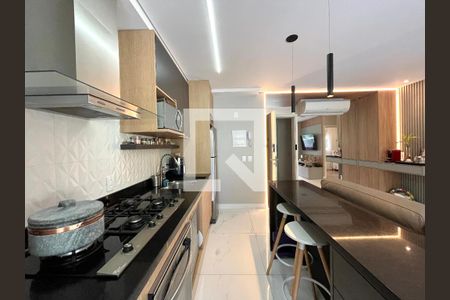 Apartamento à venda com 100m², 2 quartos e 1 vagaCozinha