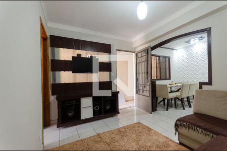 Sala de casa à venda com 3 quartos, 170m² em Jardim Peri, São Paulo