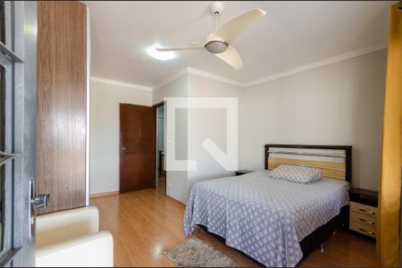 Casa à venda com 170m², 3 quartos e 2 vagas Casa à venda com 170m², 3 quartos e 2 vagasSuíte 2