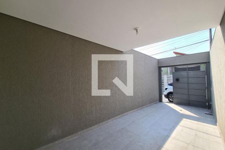 Casa à venda com 115m², 3 quartos e 2 vagas Casa à venda com 115m², 3 quartos e 2 vagasGaragem