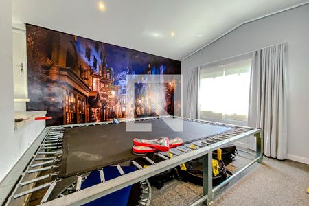 Casa à venda com 387m², 4 quartos e 7 vagasSala 2