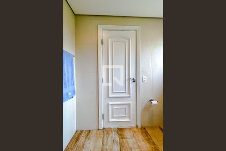 Casa à venda com 387m², 4 quartos e 7 vagasBanheiro da Suíte