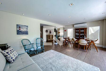 Casa à venda com 387m², 4 quartos e 7 vagasSala 4