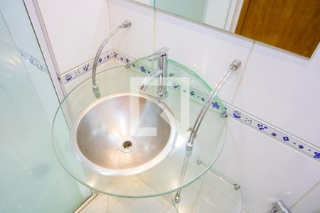 Apartamento para alugar com 64m², 2 quartos e 1 vaga Apartamento para alugar com 64m², 2 quartos e 1 vagaBanheiro