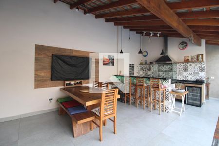 Casa à venda com 180m², 3 quartos e 2 vagasÁrea comum