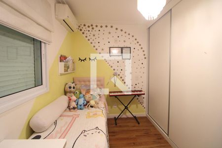 Casa à venda com 180m², 3 quartos e 2 vagasQuarto