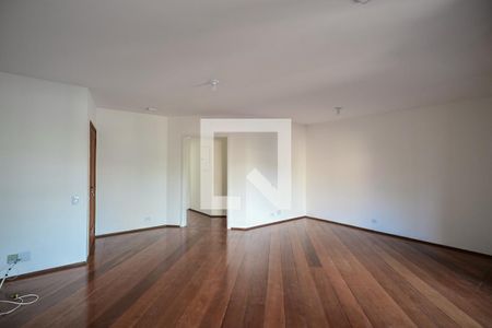 Sala de apartamento para alugar com 3 quartos, 139m² em Vila Sonia, São Paulo