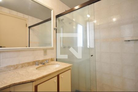 Apartamento à venda com 139m², 3 quartos e 2 vagas Apartamento à venda com 139m², 3 quartos e 2 vagasBanheiro Suíte 3
