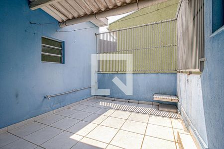 Casa à venda com 120m², 2 quartos e 2 vagas Casa à venda com 120m², 2 quartos e 2 vagasterraço_2