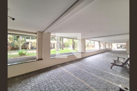 Apartamento à venda com 68m², 2 quartos e 1 vagaÁrea comum