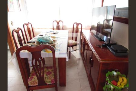 Apartamento para alugar com 145m², 3 quartos e 3 vagasSala